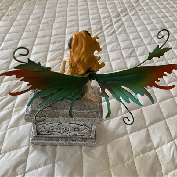 Collectable Fairies - Picture 6 of 6